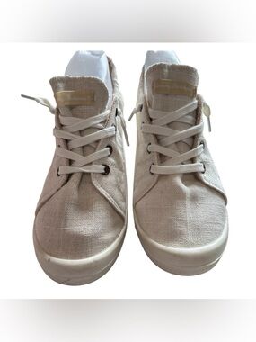 Tommy Bahama Women's Relaxology A-Line Beige Flat Sz 9 Medium